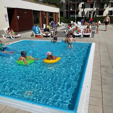 Seaside Polanki Z Garazem, Klonowa 17d Апартаменты Колобжег