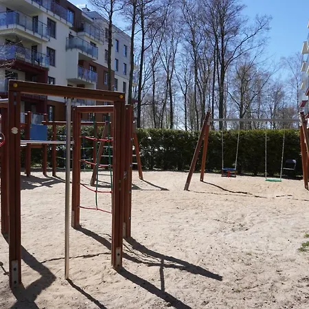 Apartament Seaside Polanki - Summer Outdoor Swimming Pool, Saunas, Two Playgrounds For Children, Gym, Individual Garage Included In The Price, Street Klonowa 17d Kołobrzeg