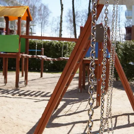 Apartament Seaside Polanki - Summer Outdoor Swimming Pool, Saunas, Two Playgrounds For Children, Gym, Individual Garage Included In The Price, Street Klonowa 17d