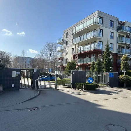 Apartment Seaside Polanki - Summer Outdoor Swimming Pool, Saunas, Two Playgrounds For Children, Gym, Individual Garage Included In The Price, Street Klonowa 17d Kolberg